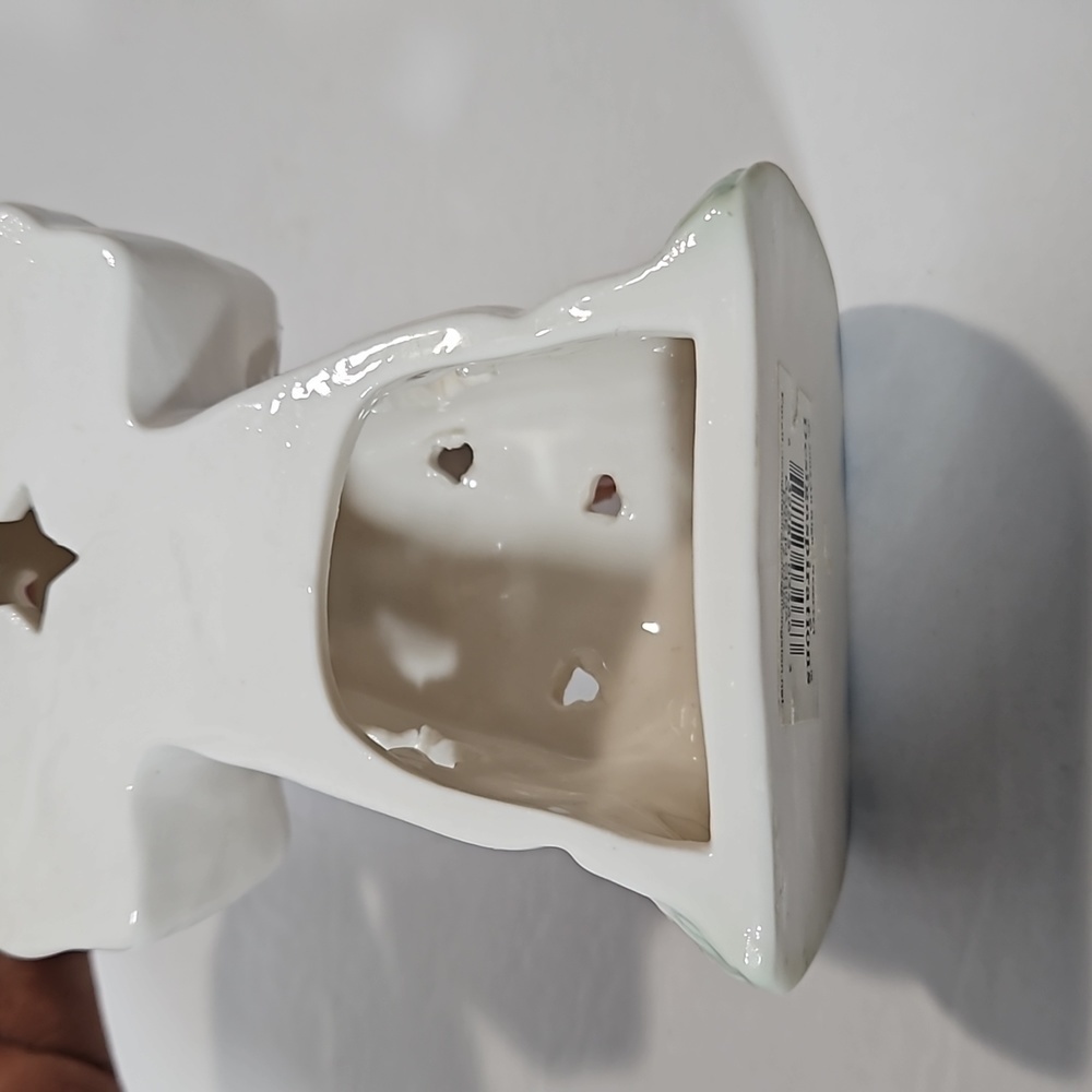 Designspirations Ceramic Cutout Cross w/ Praying Girl Tea Light Candle Holder - Picture 4 of 7